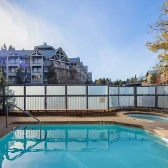 Gorgeous Views In The Middle Of It All. New Reno. 5mins To Lifts | hotel Vancouver | Trivago
