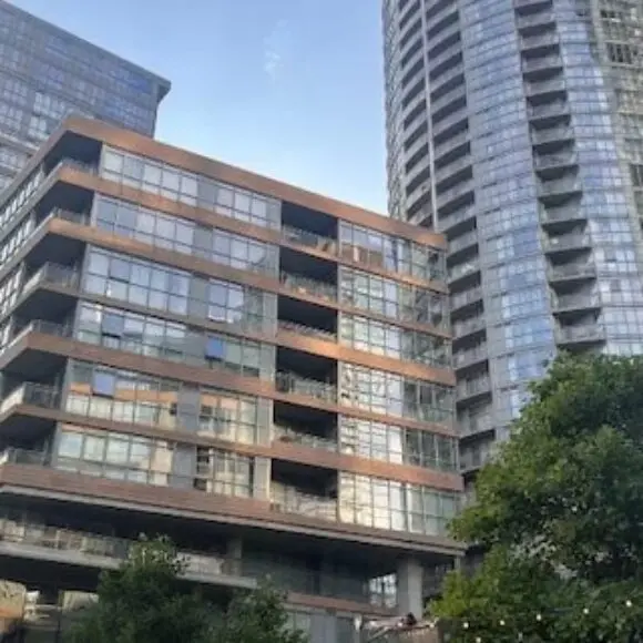 Breathtaking Toronto Waterfront 1+1 2BR CN Tower Lake & City Sunset Perfection | hotel Toronto | Trivago