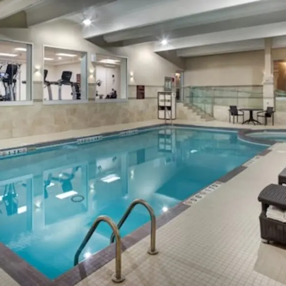 DoubleTree by Hilton Toronto Airport | hotel Toronto | Trivago