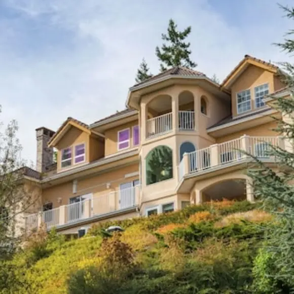 Villa Eyrie Resort | hotel Vancouver | Trivago