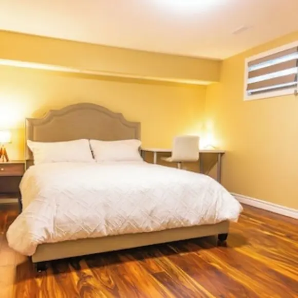 Bright & Spacious 2BR & Parking Near TTC & Shops | hotel Toronto | Trivago