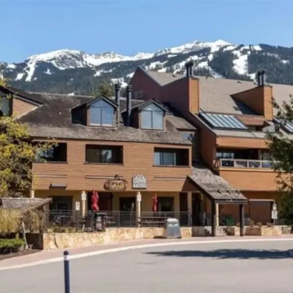 Large Village Loft W/ Private Hot Tub & Own Sauna | hotel Vancouver | Trivago