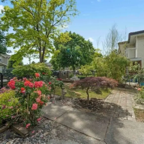 Cozy 3BR Holiday Retreat 2 Free Parking AC King BD | hotel Vancouver | Trivago
