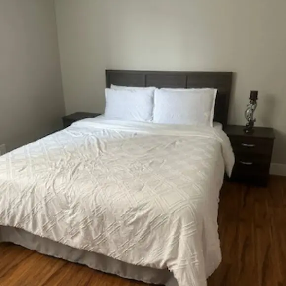 Spacious 2 Bed 1 Bath Suit In West Abbotsford | hotel Vancouver | Trivago