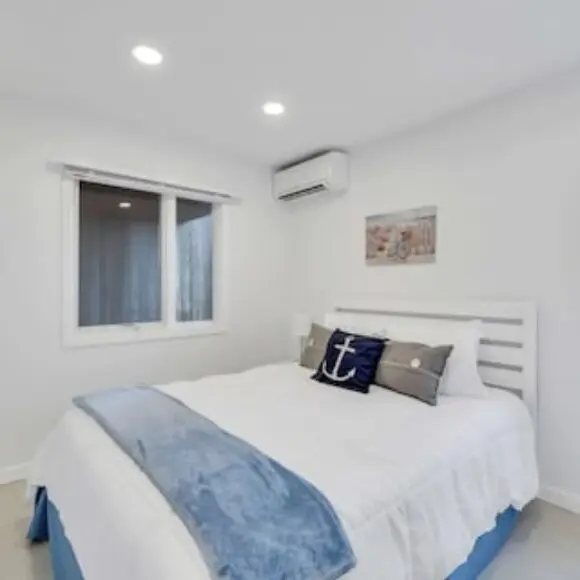 Pristine 1br W/ Loft Corner Unit + Heated Pool | hotel New York City | Trivago