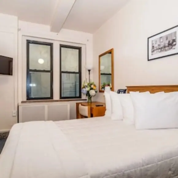 The Leo House | hotel New York City | Trivago