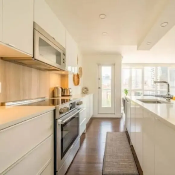 Sunset Beach Walk 2bd+2ba+1prk Yaletown | hotel Vancouver | Trivago