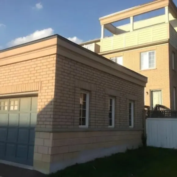 Toronto Travellers Home | hotel Toronto | Trivago