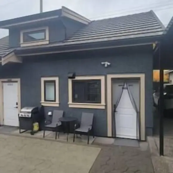 Secluded Bachelor Suite | hotel Vancouver | Trivago